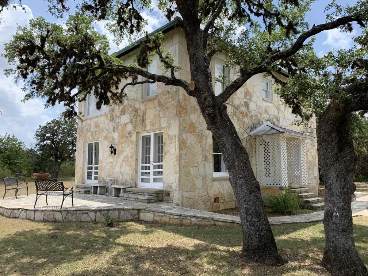 Hacienda Del Rio River Home Бандера Экстерьер фото